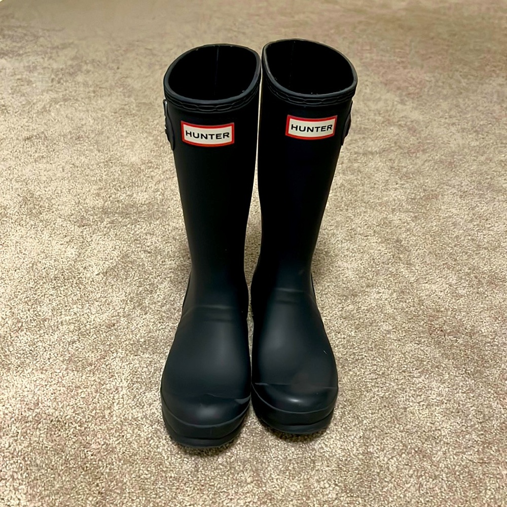 Original Big Kids iInsulated Rain Boots in Navy, Size 4